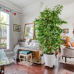 Le Boursault - Stunning Penthouse, Terrace, Parking شقة باريس