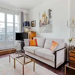 Le Boursault - Stunning Penthouse, Terrace, Parking
