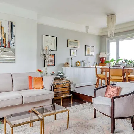 شقة Le Boursault - Stunning Penthouse, Terrace, Parking