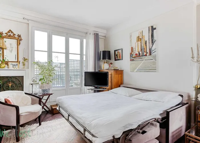 Le Boursault - Stunning Penthouse, Terrace, Parking * Paris
