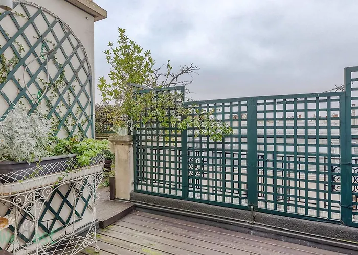 Lägenhet Le Boursault - Stunning Penthouse, Terrace, Parking *