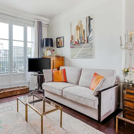 Le Boursault - Stunning Penthouse, Terrace, Parking